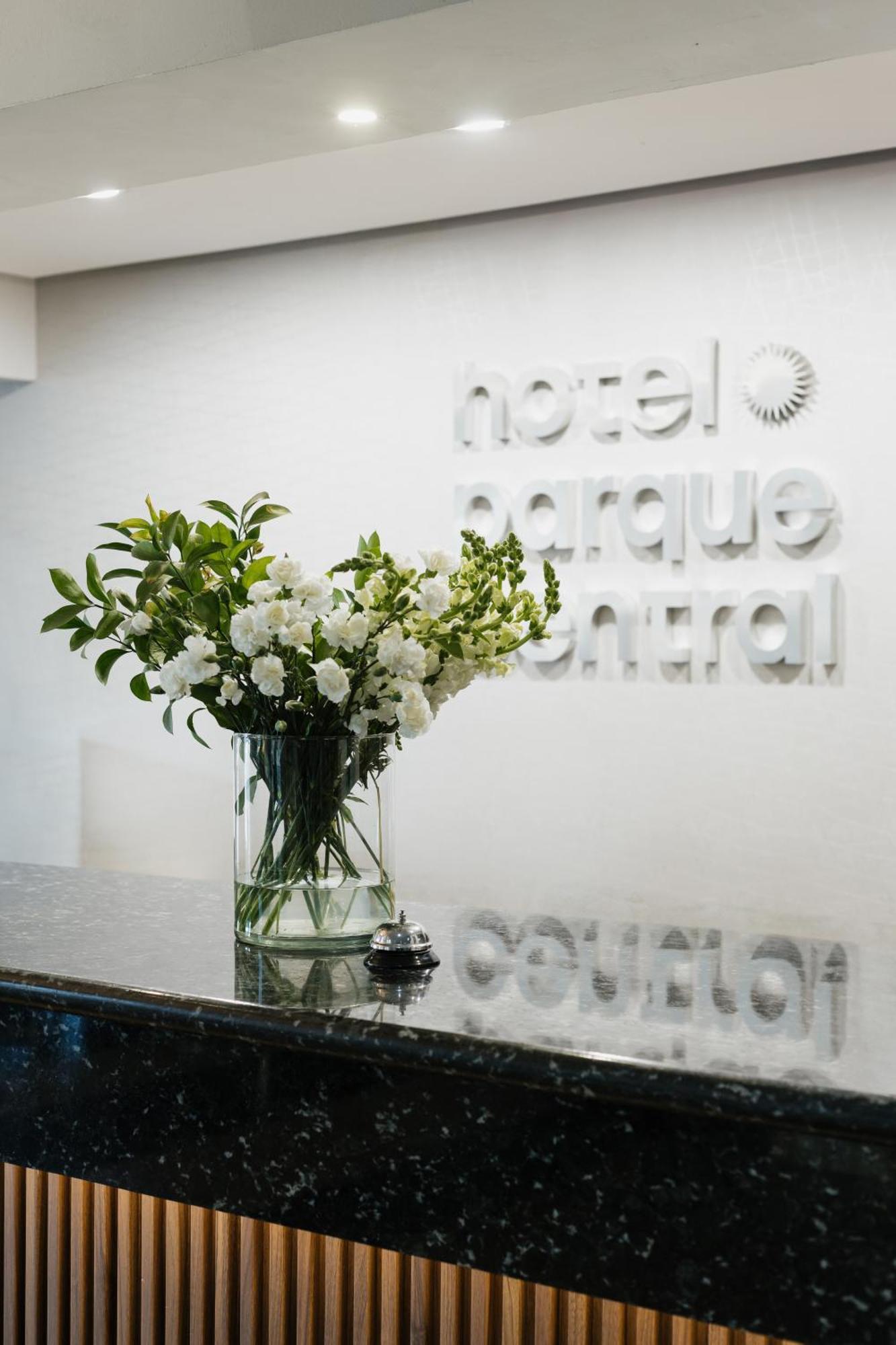 Hotel Parque Central Monterrey Exterior photo